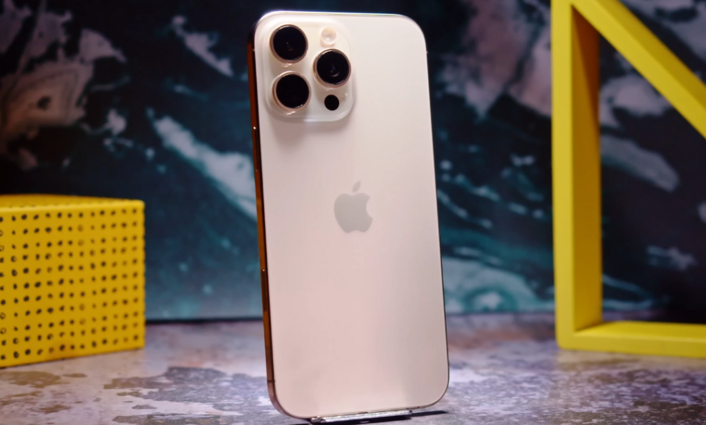 iPhone 16 Pro Max